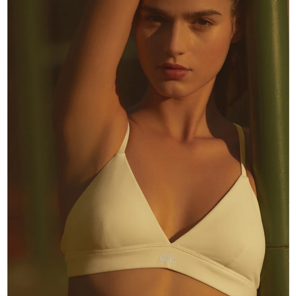 Alo yoga splendor bra lemon ice sports New NWT - Picture 2 of 4
